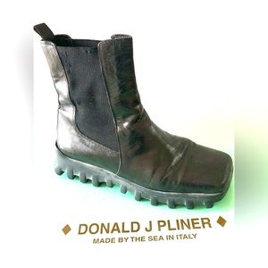 Donald J. Pliner Leather Boots